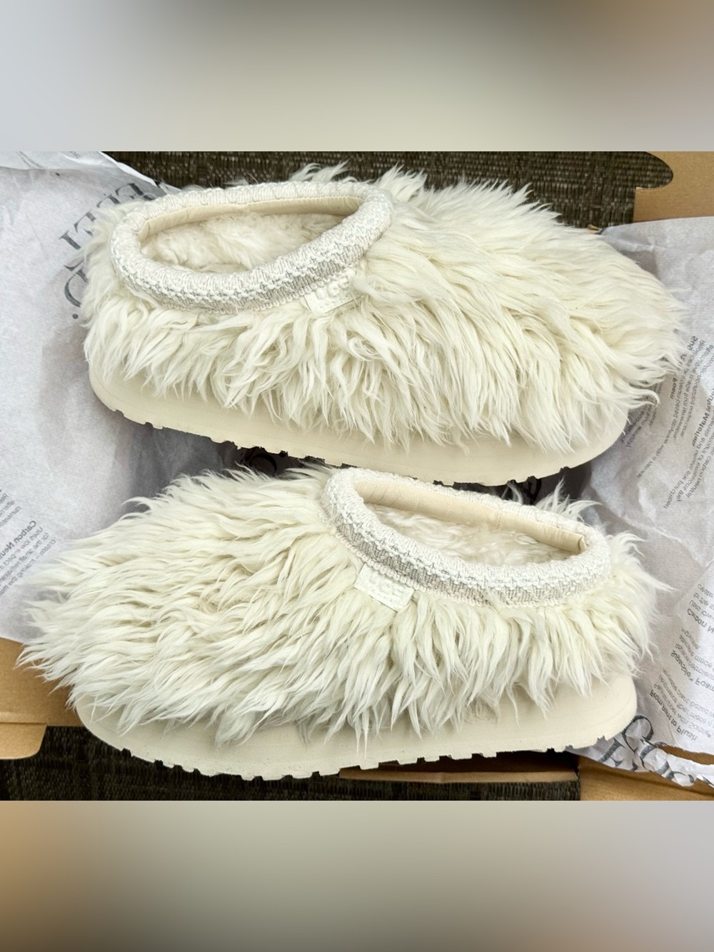 Ugg Fluff Momma Sugar Tasman Platform Slippers White Size 8 Like New!